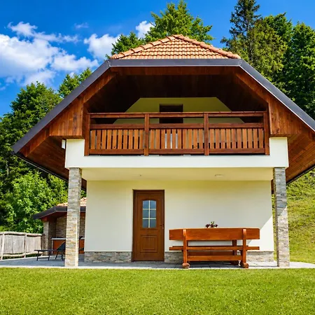 Mohoriceva Domacija * Idrija